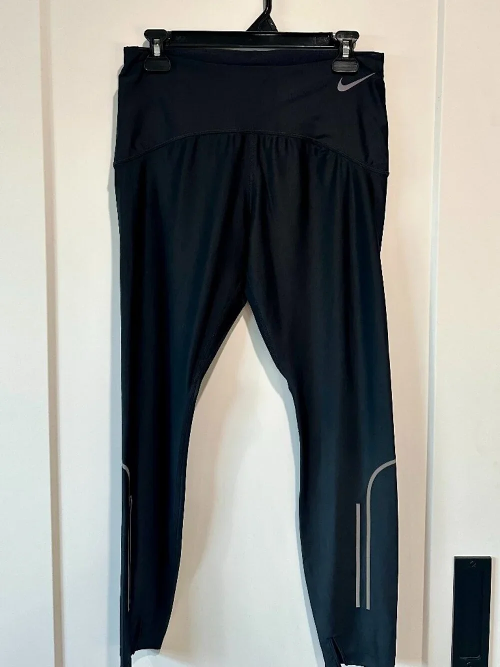 Nike Speed 7/8 Running Tights Black Reflective Dri-FIT Women’s L B